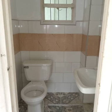 Se vende casa totalmente independiente en el Sevillano - Img 119127595