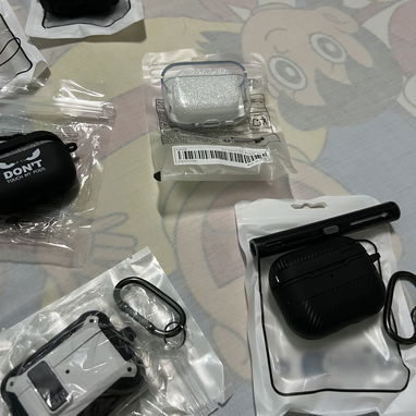 Forros Anti Caídas para AirPods Pro 3 (lo último 2025) Proteja su inversión como se debe!! - Img 108646825