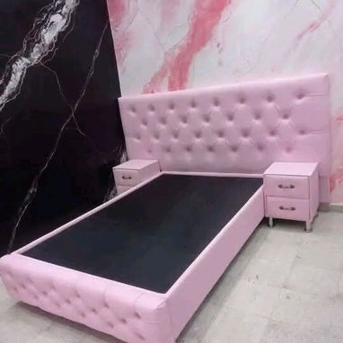 Si interesa cama Tapizada con diveris Gratis - Img 125178622