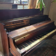 Piano vertical en venta! - Img 58110092