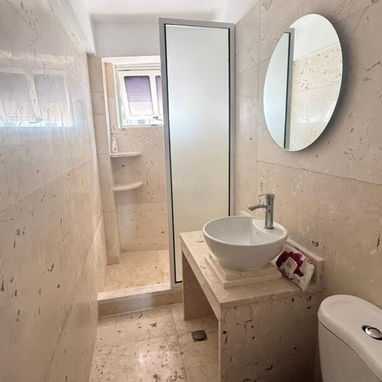 Apartamento de 2 habitaciones disponible en Plaza de la Revolución con vista panorámica. - Img 124408603