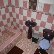Apartamento amplio en Centro Habana. 4/4. 2 baños. Nunca se va la electricidad ni el agua. Zona céntrica - Img 44153598