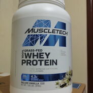 Whey Protein MuscleTech de 23 servicios grandes. Vainilla - Img 45832232
