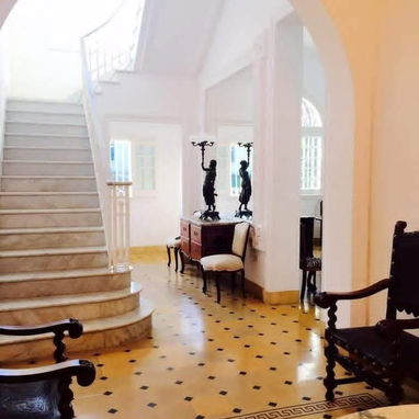 Venta de mansion en el Vedado - 7/10