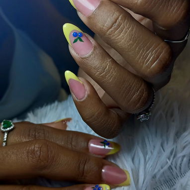 Manicura profesional en tecnicas de gel y acrilico - Img 121826731