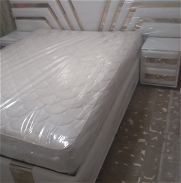 Vendo vamas tapizadas y colchones konfort - Img 45883700