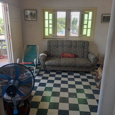 Vendo apartamento de tres habitaciones y dos baños, azotea libre, gas de la calle 24 horas, recidencial Santos Suárez, c - 5/7