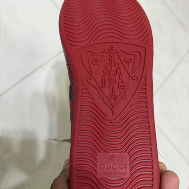 Botas gucci 41-42 - Img 123599452