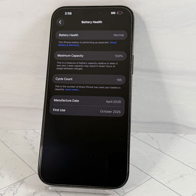 Apple iPhone 16 Pro Max original de 512 GB, color Negro (Black Titanium), nuevo y precintado en su caja. - 2/3