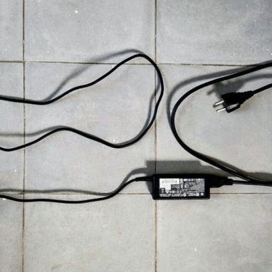 Cargador 65W original HP para laptop 110 / 220 V, 39 USD, Vedado - 2/2