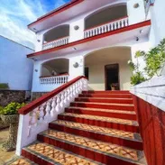 Venta de Hostal-Restaurante en el vedado - Img 53002069