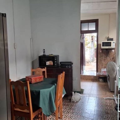 🏡APTO EN LA HABANA VIEJA - SE VENDE O PERMUTA! - 2/9