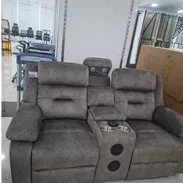 Sofá reclinable de 2 plazas inportado con bocina y luces LED y portabaso - Img 58414746