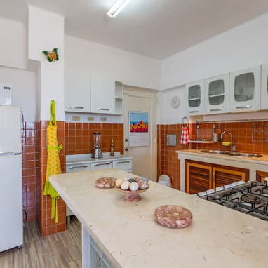 Hermoso apartamento de 2 recámaras y 2 baños disponible para la venta. - Img 125942131