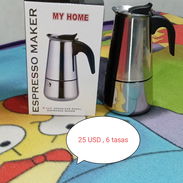 Cafetera d 6 tasas italiana de acero inoxidable - Img 56059568