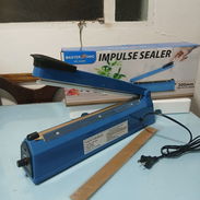 Selladoras metálicas de 30 cm para hacer bolsas en 45 usd Incluido con la resistencia de respuesto de 30 cm. Transporte - Img 53883413
