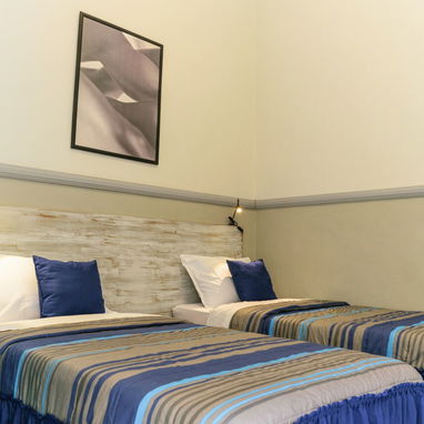 Cod.Z 🏠 Centro Habana: 4 Habitaciones Confortables 🛌 Cerca del Malecón y Parque Central ✨ - Img 119486639
