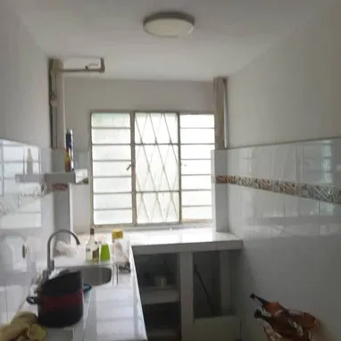 SE VENDE APARTAMENTO EN SEGUNDO PISO DE 2 HABITACIONES EN ALTAHABANA BOYEROS ZONA DONDE NO SE VA LA CORRIENTE - 6/7