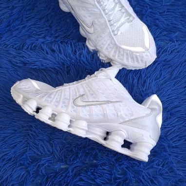 Tenis de excelente calidad precio NIKE - Img 126040229