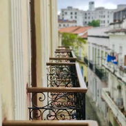 GG-131 | ¡JOYA COLONIAL ÚNICA CON 5 BALCONES A LA CALLE! En el Corazón de La Habana Vieja 🔥 - Img 55777903