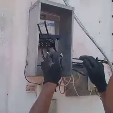 Todo tipo de trabajos de electricidad. Electricistas de experiencia y trabajos de altas calidad. - 3/3