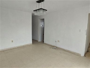 Apartamento de 4/4 (2 amplios y 2 pequeños) en Nuevo Vedado - Img 58408632