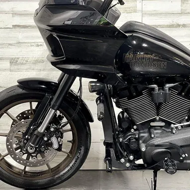 2023 Harley Davidson - 3/5