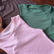 Tops / Crop tops / blusas cortas - Img 55735716