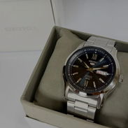 Reloj Seiko 5 Automático Dial Azul - Img 57879184