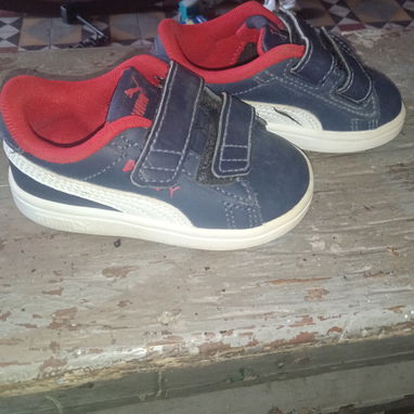 Zapatos unisex pumas #20 mínimo uso (3 puestas) - 2/2