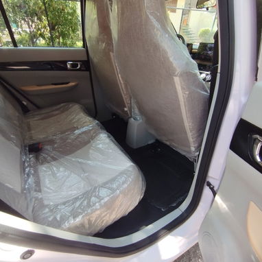 Carro eléctrico BAW L6 H - 4/8