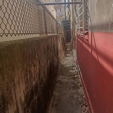 #31- 🏡 📍 Ubicación: La Víbora a 1 cuadra de Emigración, 2 de Santa Catalina, cerca del Mónaco y de escuelas (primaria, - Img 119647660