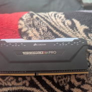 Memoria ram RBG corsarir vengeance pro - Img 55950706