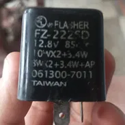 Relay intermitente moto Suzuki - Img 55862550