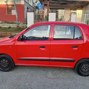 Vendo Hyundai atos, bueno de lata y de mecanica, solo detalles de tapiceria - Img 55984512