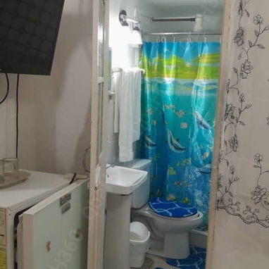 RENTA hostal de 6 habitaciones y piscina EN LA CIUDAD  DE HOLGUIN,  con Qba Hostin 360 - 8/10