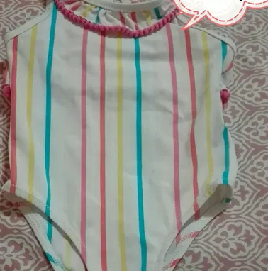 Trusitas nuevas y de uso para niña - Img 95707709