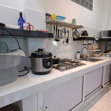 APARTAMENTO RENOVADO EN BAJOS EN VEDADO - Img 114419463
