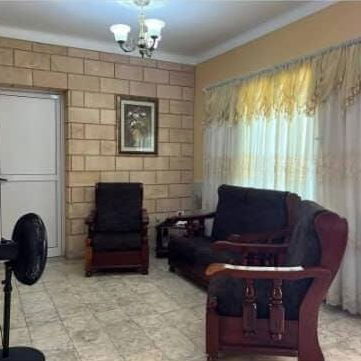 Casa en la playa con piscina + 3 habitaciones y planta electrica - Img 121246671
