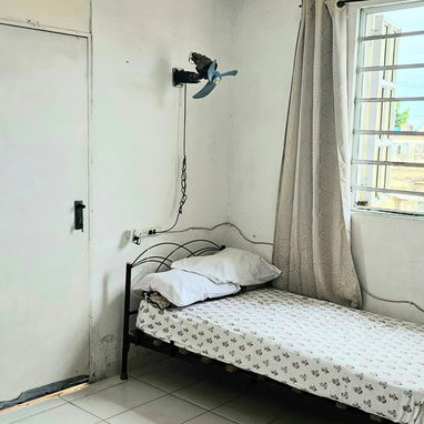 💥 CASA DE 3 PISOS EN SEVILLANO, VILLA MARISTA 💥 📍 ZONA RESIDENCIAL, TRANQUILA Y SEGURA - 6/10