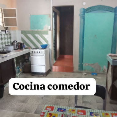 $12.000usd CON COSAS DENTRO Y  $10.000usd VACÍA. En venta casa puerta  en Poey, Arroyo Naranjo. PLACA  OCUPADA. - 7/10