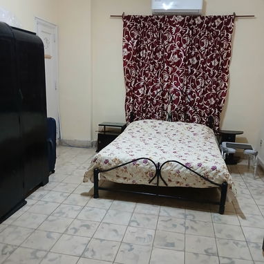 BIPLANTA bajos 3/4 ,3BAÑOS, 2 entradas, GARAJE,JARDÍN 11Y82 PLAYA 70mil 53582376 - Img 122041357