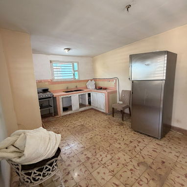 🏠 CASA EN VENTA - biplanta independiente de 4 cuartos | PL-006 - 4/10