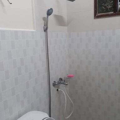 Ofertaaa excelente apto en bajos de 3 cuartos con 108 metros cuadrados con área de parqueo!!!! - Img 122088521