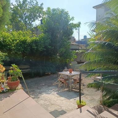 Vendo casa con patio en Marianao - 3/10