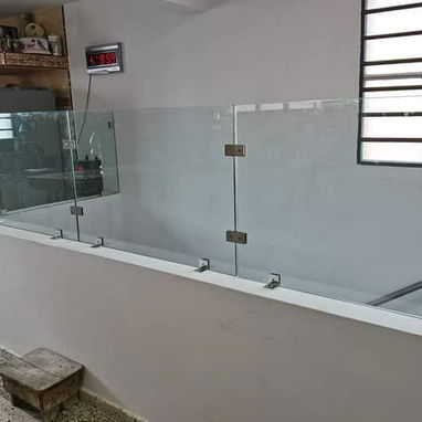 cristalería de lujo,trabajamos todo lo q sea con cristal y carpinteria de aluminio - 5/10