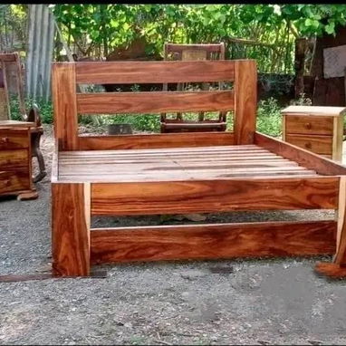 Camas de madera sólida - 2/4