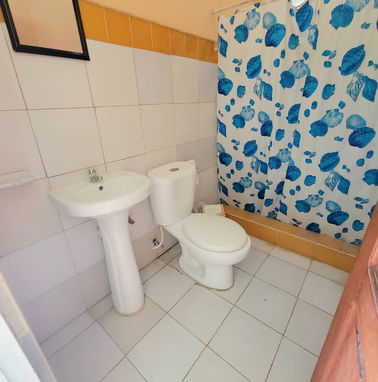 Espaciosa casa de renta con capacidad para 18 personas en Guanabo y con todas las comodidades!!! - Img 98581811