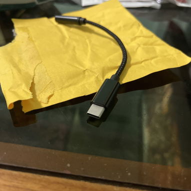 Adaptador tipo c a 3.5 plug Funciona con los Móviles de Gama Alta - Img 64680163