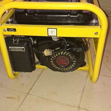 Planta Electrica de 5000W 4Tiempos Lista para gas o Gasolina solo 15 dias de uso - 4/4